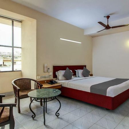 Hotel Saaket Residency Visakhapatnam Eksteriør bilde