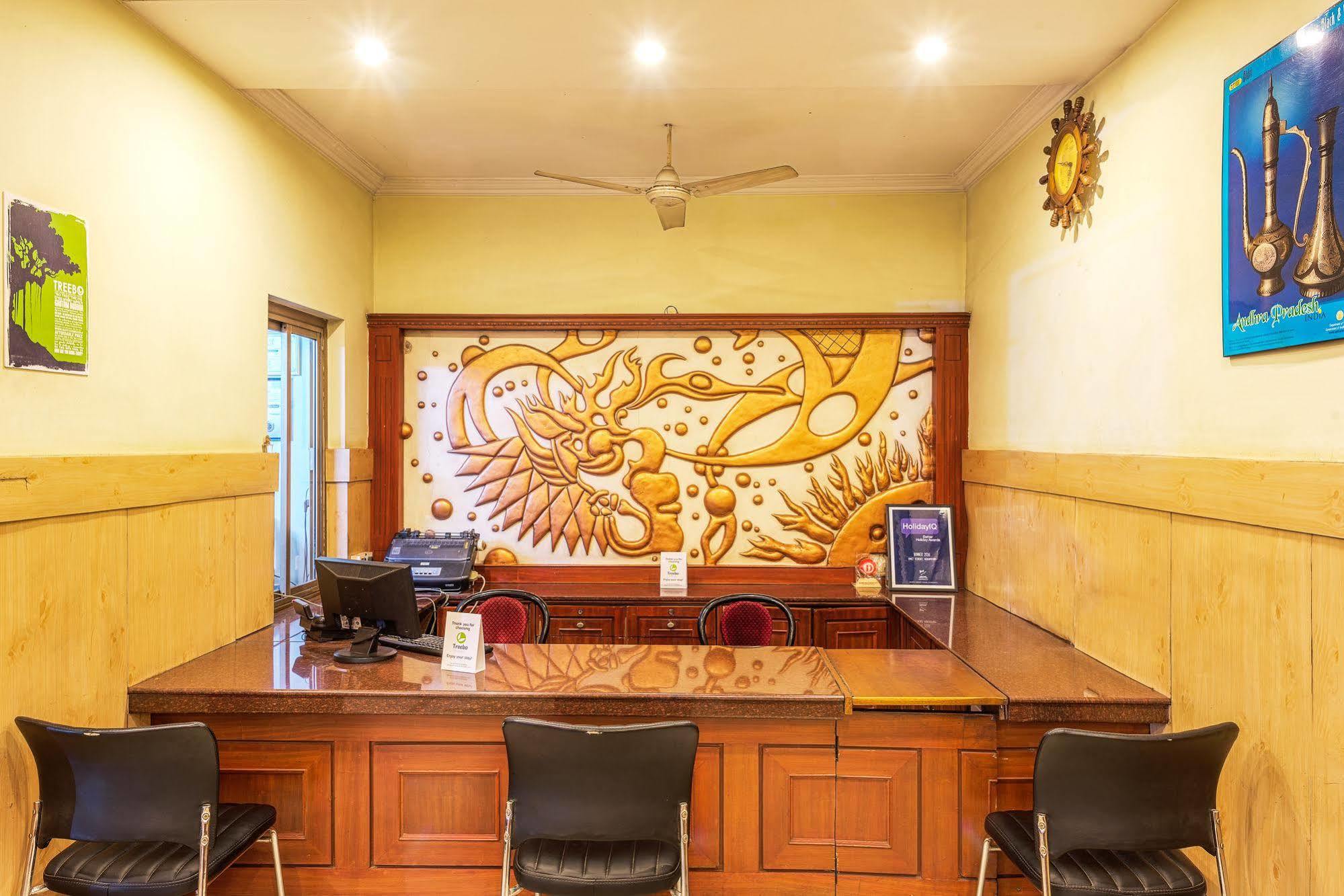 Hotel Saaket Residency Visakhapatnam Eksteriør bilde