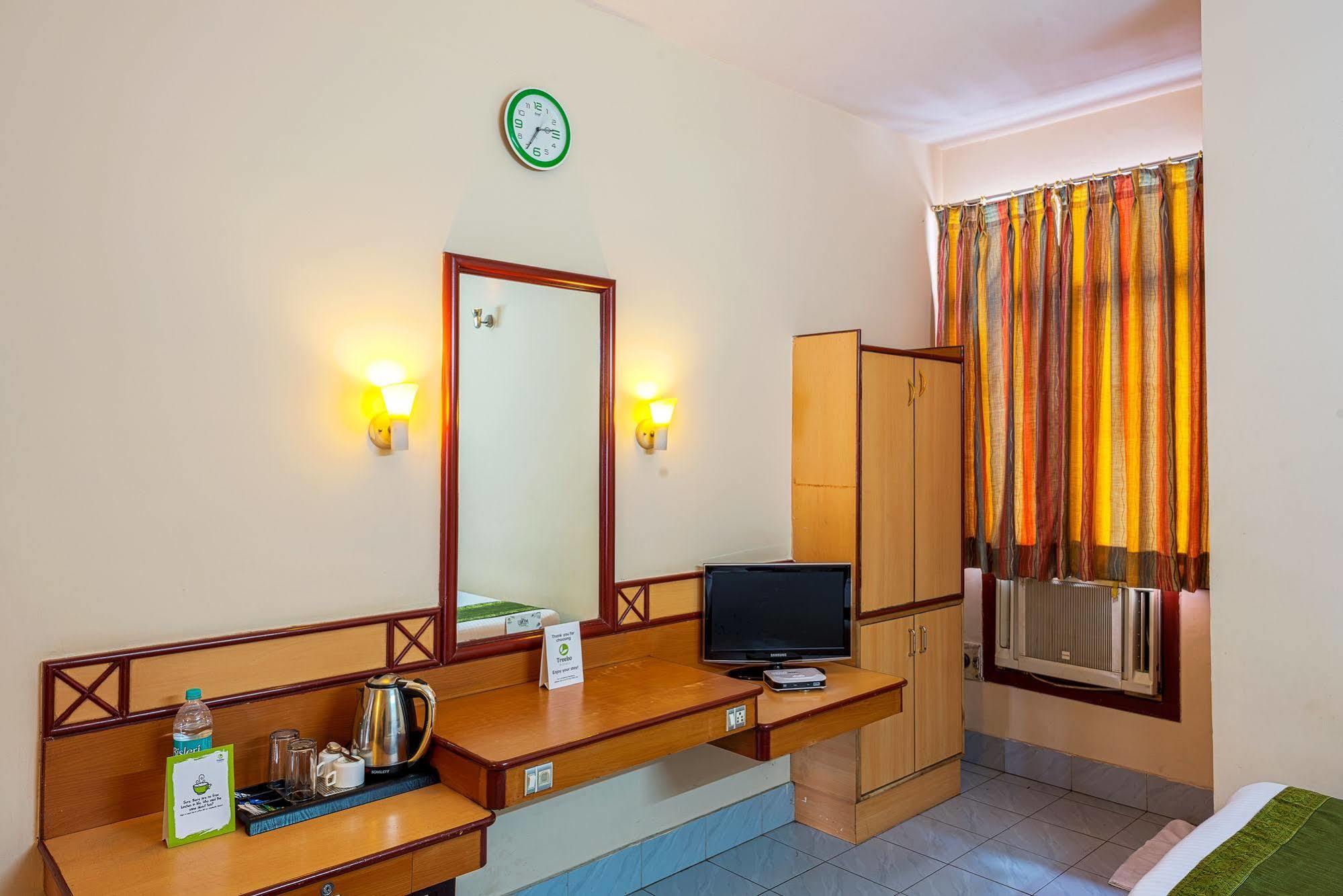 Hotel Saaket Residency Visakhapatnam Eksteriør bilde