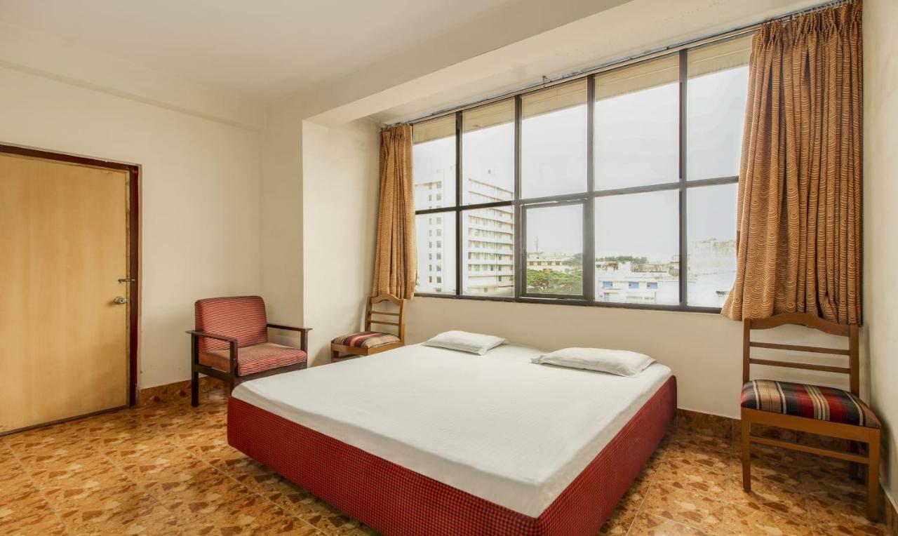 Hotel Saaket Residency Visakhapatnam Eksteriør bilde