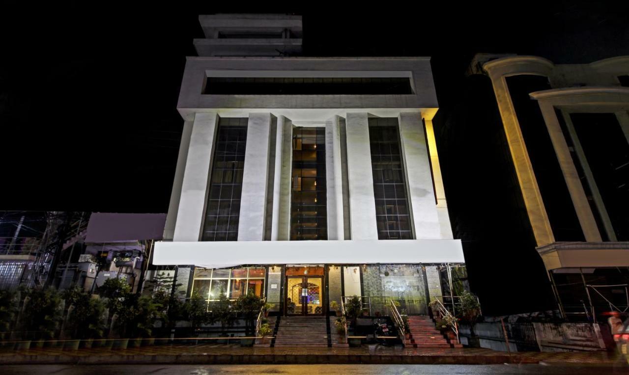 Hotel Saaket Residency Visakhapatnam Eksteriør bilde